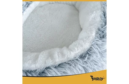 Bolyhos fekhely tetővel 44 × 38 cm