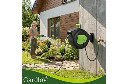 Fali falra a tömlő – automatikus dobó 30 m tömlővel