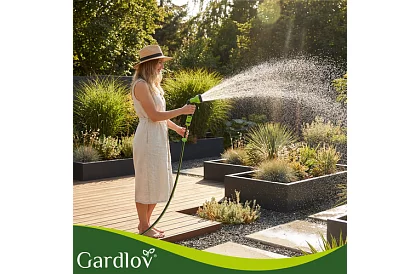 Fali falra a tömlő – automatikus dobó 30 m tömlővel