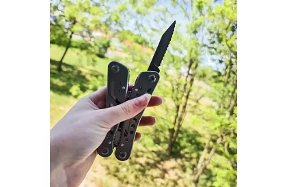 Multifunkciós fogó – 13 az 1-ben szerszám + 11 bit