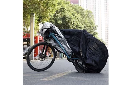 Motoros és kerékpáros ponyva – univerzális védőburkolat