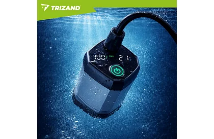 Kemping zuhany LCD-vel és 6000 mAh pumpával – újratölthető