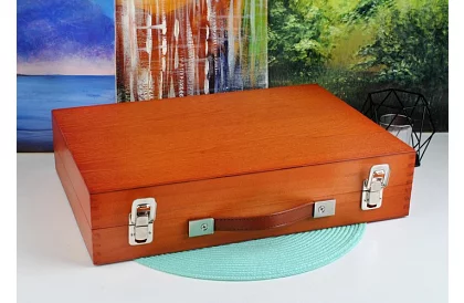 Művészeti készlet festéshez fából készült tokban – 177 darab