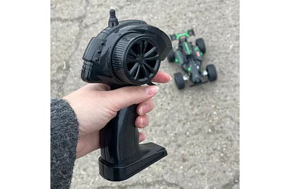 RC autó Ready GO Race 1:18, 2,4 GHz