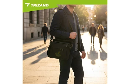 Vízálló kerékpáros kormánytáska telefon tartóval