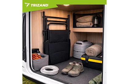 Összecsukható kemping párnázott szék 59x70x91 cm - fekete