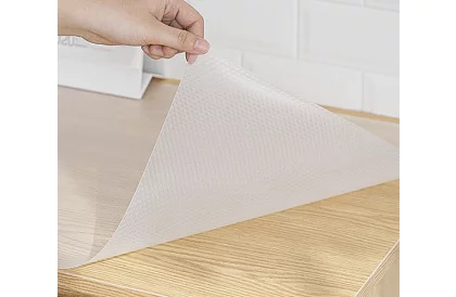 Csúszásgátló szőnyeg fiókokhoz 300x50 cm