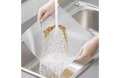 Csúszásgátló szőnyeg fiókokhoz 300x50 cm