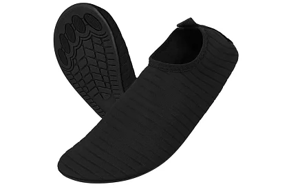 Vízbe való cipők – csúszásgátló, gyorsan száradó – fekete, 39-es méret