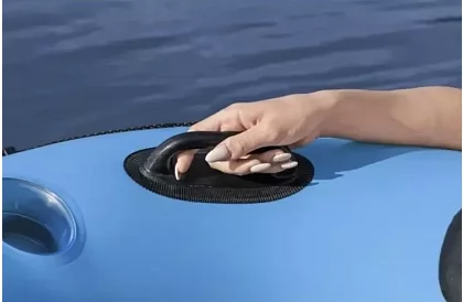 Felfújható gyűrű háttámlával és italtartóval – B43108