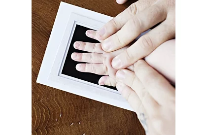 Gyermekkezek és lábak lenyomata – Nesmaring Ink Touch