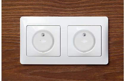Biztonsági dugaszdugók - 15 db aljzatvédő + kulcs