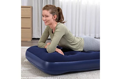 Felfújható matrac beépített pumpával 185 × 76 × 22 cm – B67223