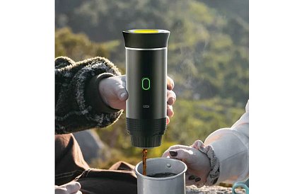 Hordozható 3 az 1-ben espresso kávéfőző 20 bar nyomással, USB-C-vel és vízmelegítéssel