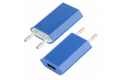 Univerzális USB adapter - töltő 5V / 1A