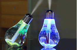 Párásító LED-es világítással - villanykörte formájában