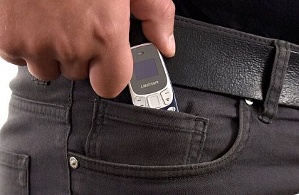 Miniatűr mobiltelefon L8STAR - A legkisebb a világon