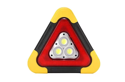 LED vészjelző háromszög lámpával, powerbankkal és napelemes töltéssel