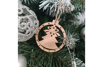 Fából készült karácsonyi díszek – 10 darabos szett zsinórral