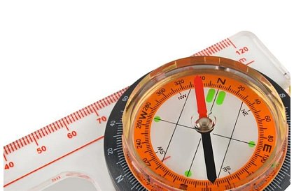 Térkép iránytű K7953 – megbízható tájékozódás a terepen