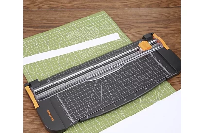 Papírvágó – guillotine/trimmer