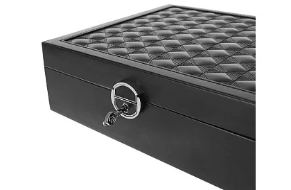 Ékszerdoboz kulccsal BEAUTYLUSHH – Fekete