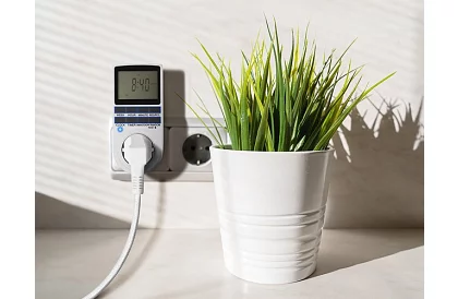 Digitális kapcsolóóra – bekapcsolási/kikapcsolási időzítő