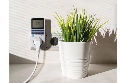 Digitális kapcsolóóra – bekapcsolási/kikapcsolási időzítő