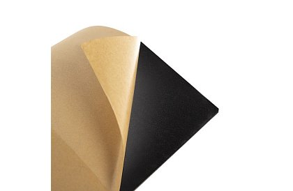 Autóajtó védő – falvédő a garázs falára