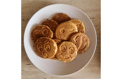 Palacsintasütő mosolygós - 26 cm