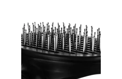 Öntisztító szőrvágó kefe