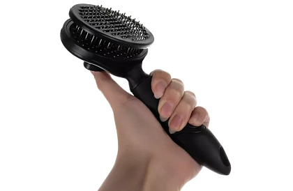 Öntisztító szőrvágó kefe