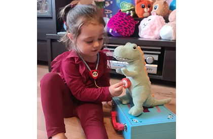 Gyermekorvosi táska kiegészítőkkel – kis orvos