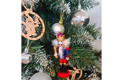 Fa díszes fából készült diótörő – Karácsonyi dekoráció 5 db