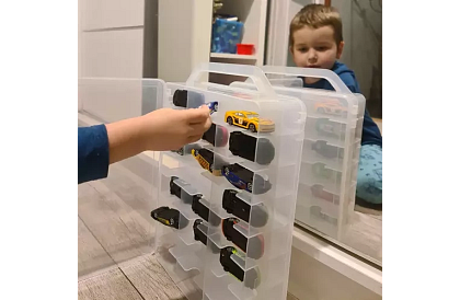 Műanyag bőrönd - autószervező