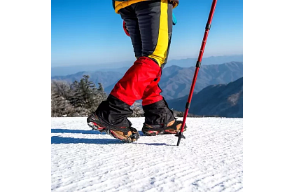 Nesmeky s hroty - méret 44-47