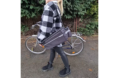 Nagy termosztáska kerékpárhoz