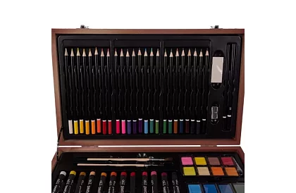 Festék készlet fából készült tokban – 130 elem