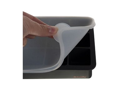 Silikon jégkocka forma fedéllel – jégkészítő 15 jégkockához