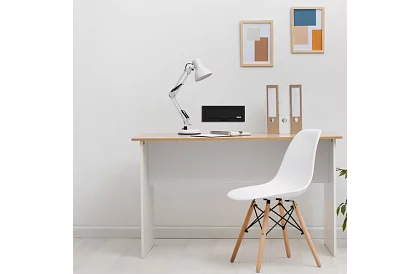 Beépített kihúzható aljzat 3× 220 V – fekete