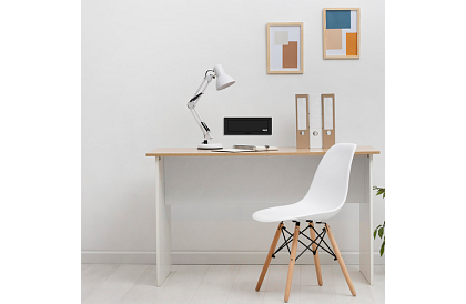 Beépített kihúzható aljzat 3× 220 V – fekete