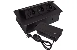 Beépített kihúzható aljzat 3× 220 V – fekete