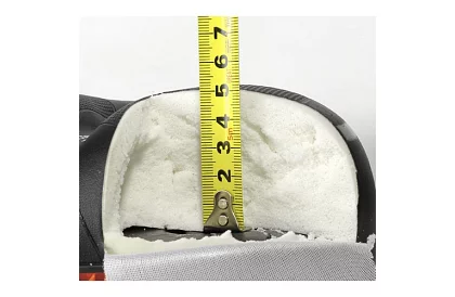 Cyklistikai nyereg ACTIVE szellőzéssel és vízálló borítással