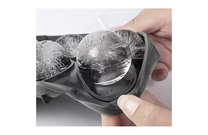 2 szilikon jégformák - goly és XXL kockák