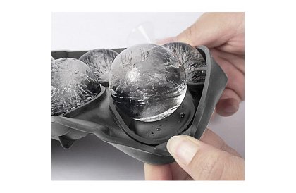 2 szilikon jégformák - goly és XXL kockák