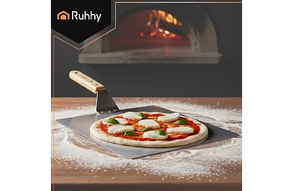 Rozsdamentes acél pizza lapát fából készült nyéllel