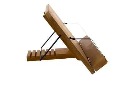 Fából állvány könyv és laptop számára