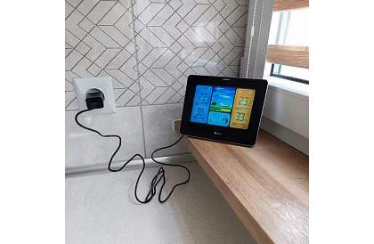 Vezeték nélküli digitális meteorológiai állomás külső érzékelővel