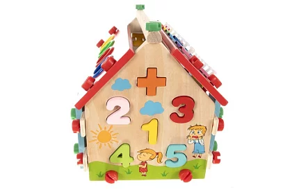 Fábólított oktatási érzékelő házikó