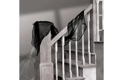 Nagy műanyag pókháló Halloweenra – 198x76 cm - fekete